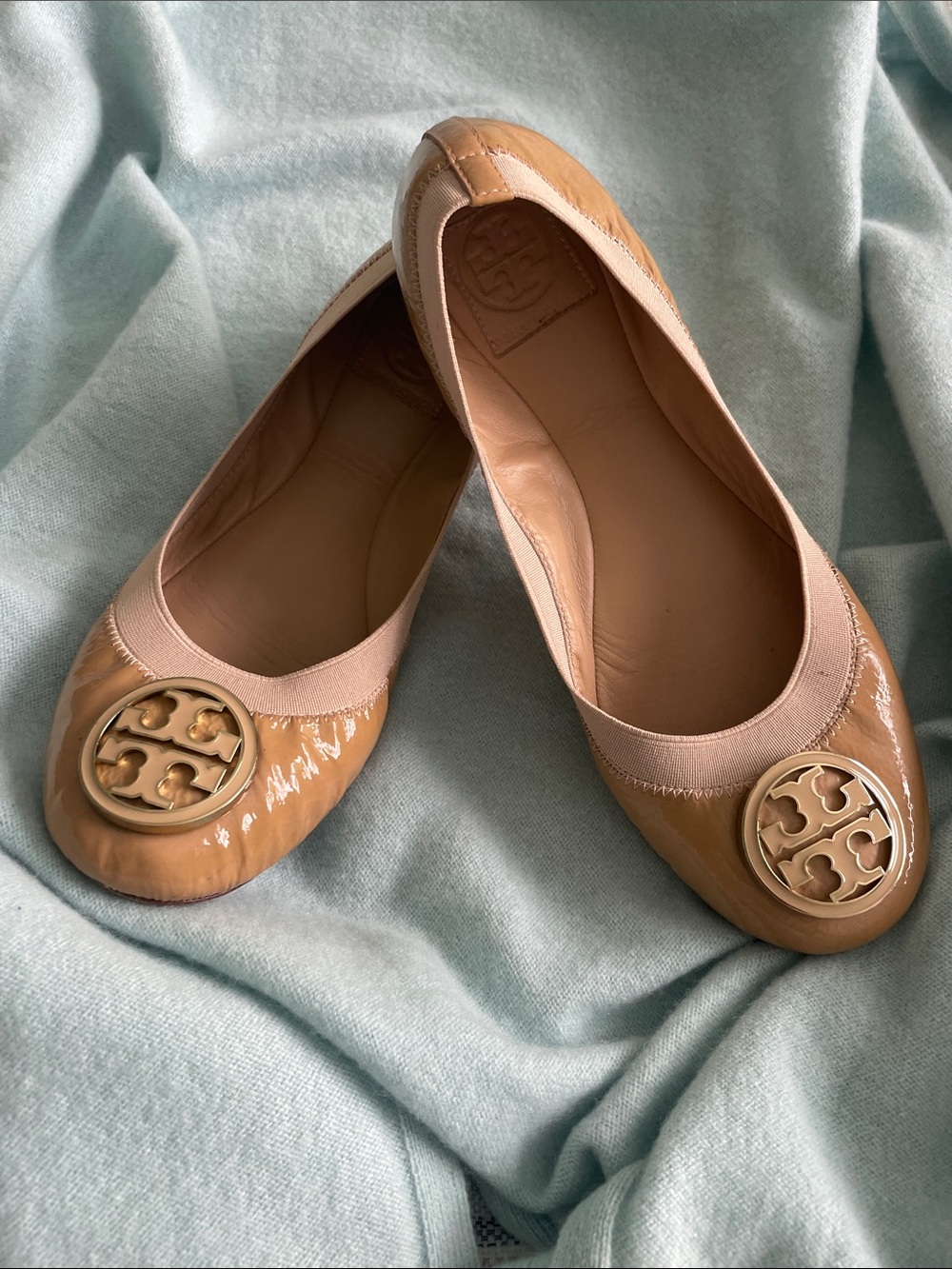 Tory Burch Tan Patent Leather Reva Ballet Flats with Gold Logo